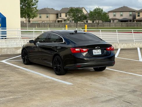 Used 2018 Chevrolet Malibu LT w/ Redline Edition FWD image 6