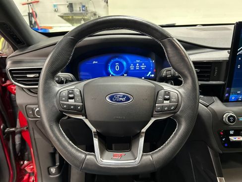 Certified 2020 Ford Explorer ST w/ ST Street Pack AWD/4WD image 17