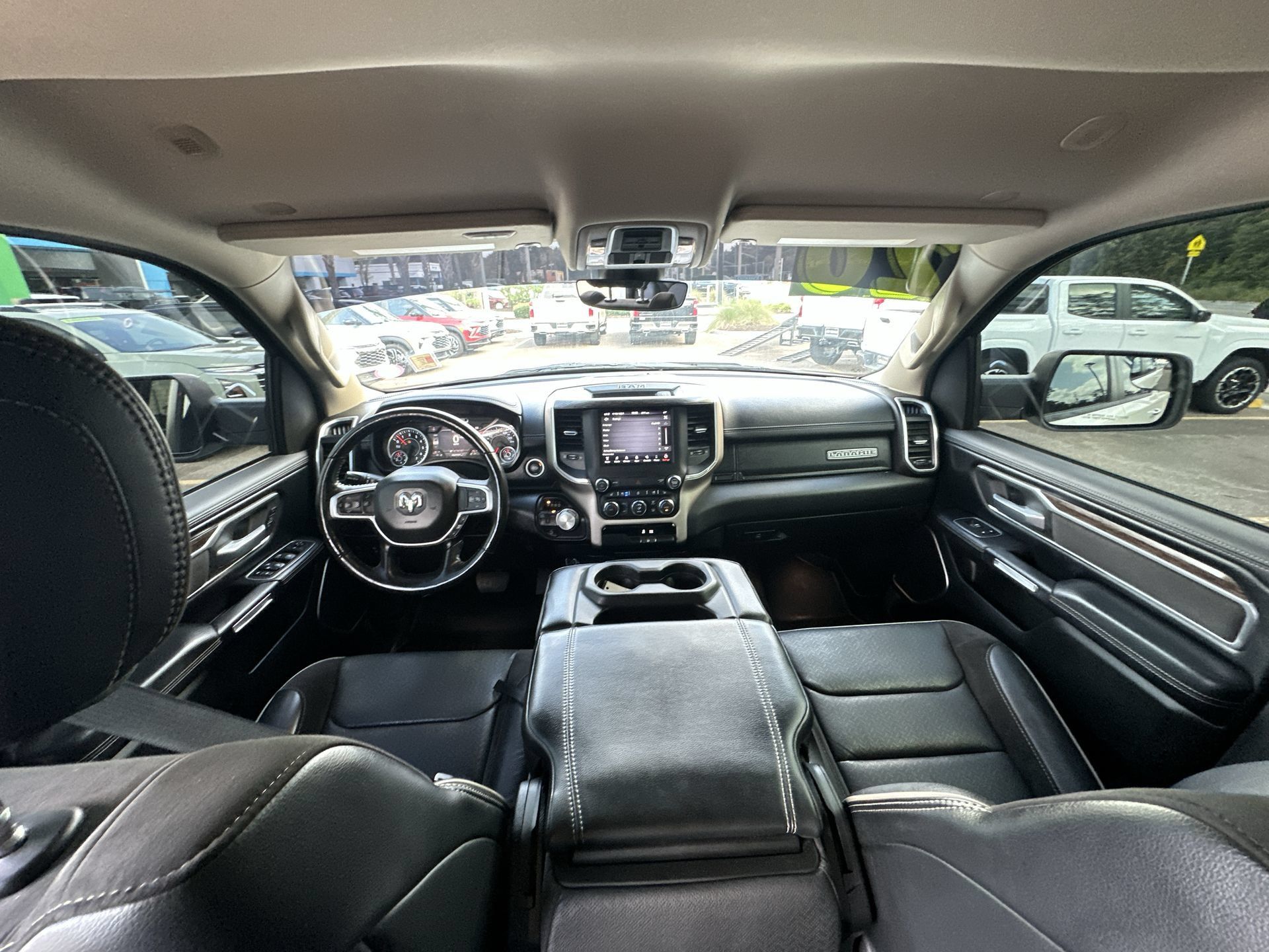 Used 2020 RAM 1500 Laramie AWD/4WD image 26