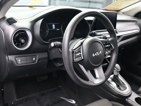 Used 2024 Kia Forte LXS FWD image 14