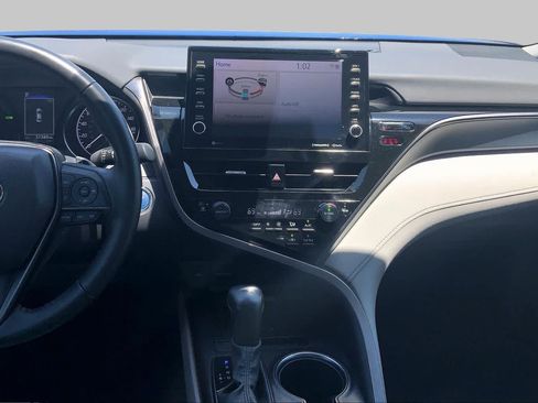 Used 2024 Toyota Camry SE w/ Audio Upgrade Package FWD image 7