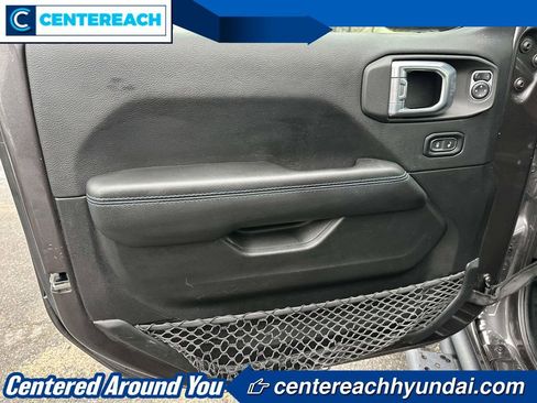 Used 2021 Jeep Wrangler Unlimited Rubicon 4xe w/ Cold Weather Group AWD/4WD image 14