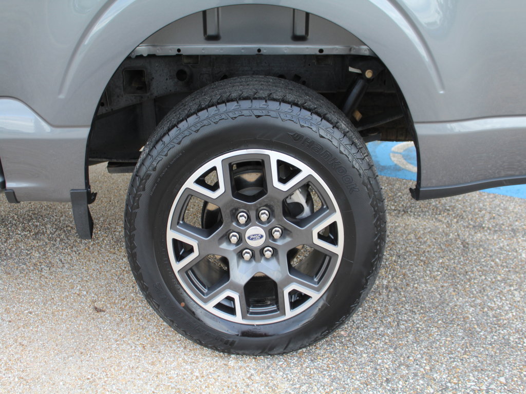 Used 2025 Ford F150 STX w/ Equipment Group 200A AWD/4WD image 27