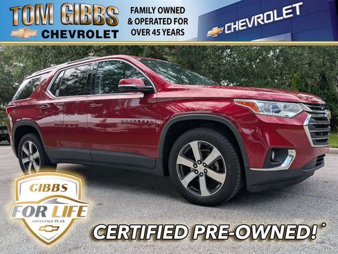 Used 2018 Chevrolet Traverse LT FWD image 1