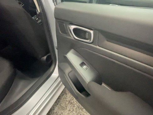 Used 2023 Honda Civic LX image 24