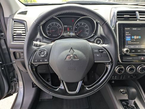 Used 2025 Mitsubishi Outlander Sport SE AWD/4WD image 18
