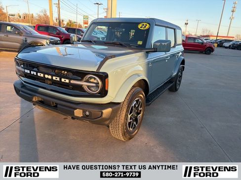 Used 2023 Ford Bronco Outer Banks image 11