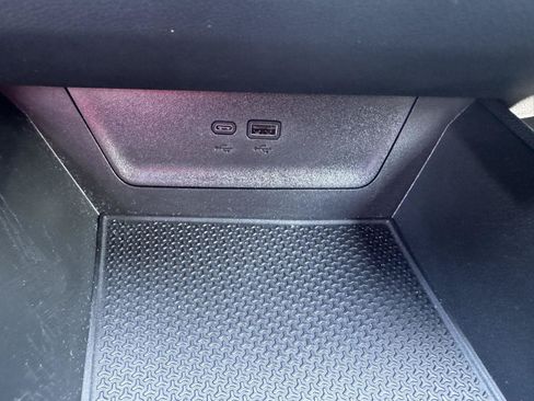 Used 2026 Chevrolet Equinox LT w/ Convenience Package II AWD/4WD image 32