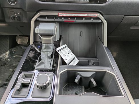 New 2026 Toyota Tundra SR5 AWD/4WD image 19