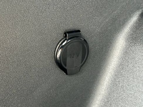 New 2026 Volkswagen Tiguan SE R-Line FWD image 45