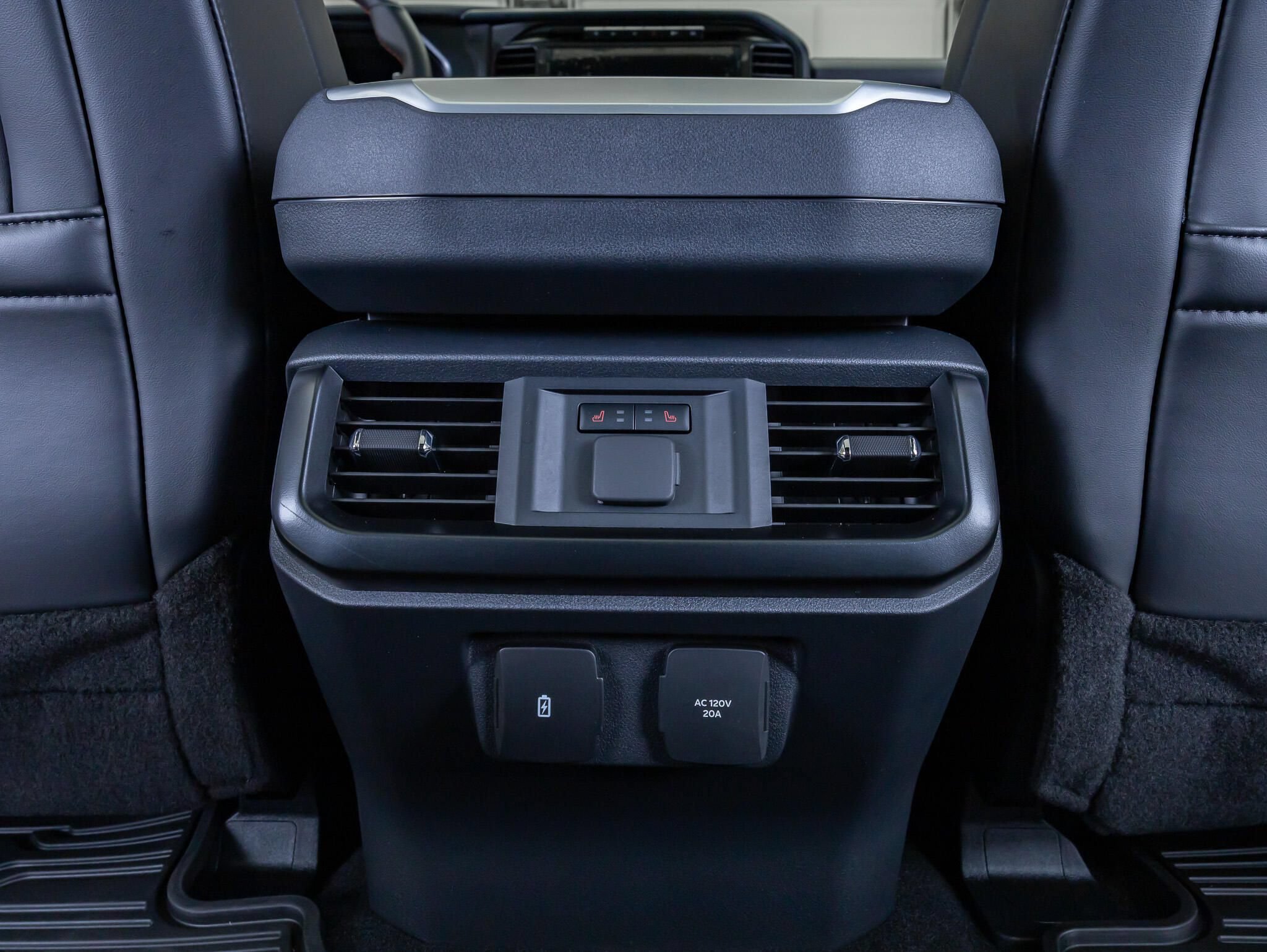 Used 2026 Ford F150 Raptor AWD/4WD image 33