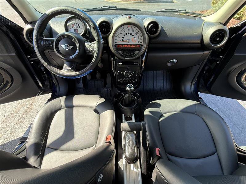 Used 2012 MINI Cooper Countryman FWD image 9
