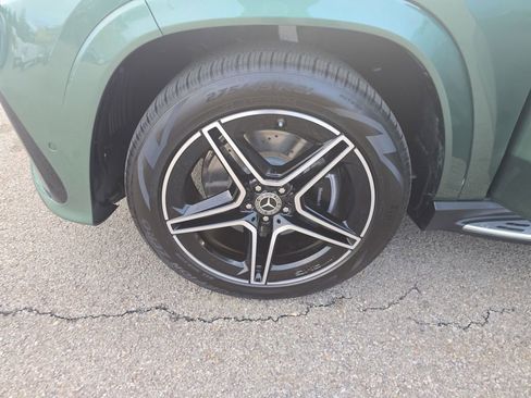 New 2026 Mercedes-Benz GLS 450 4MATIC image 27