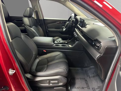 Used 2023 Honda Pilot Touring image 21