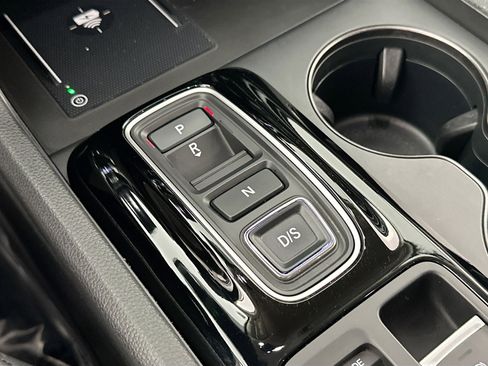 Used 2023 Honda Pilot EX-L image 16