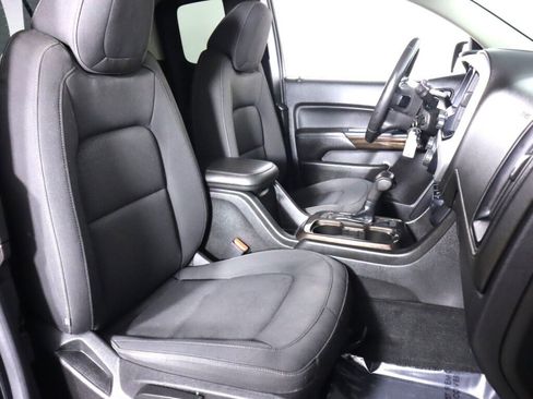 Used 2018 GMC Canyon SLE w/ SLE Convenience Package image 35