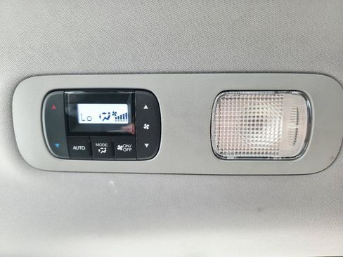 Used 2018 Honda Odyssey EX-L image 24