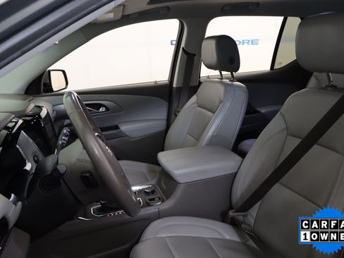 Used 2018 Chevrolet Traverse LT w/ LPO, Floor Liner Package FWD image 23