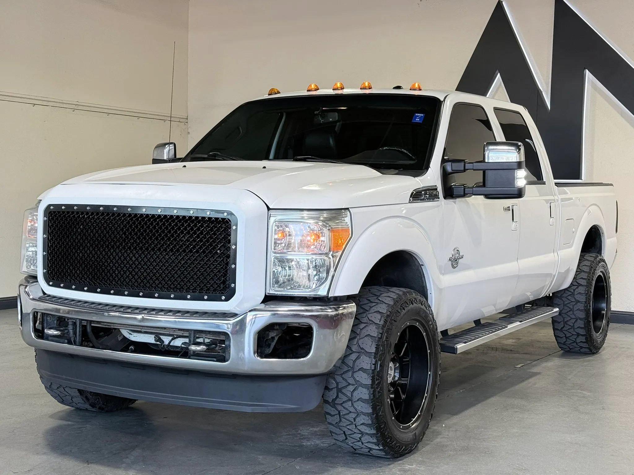 Used 2011 Ford F350 Lariat w/ Chrome Pkg AWD/4WD image 1