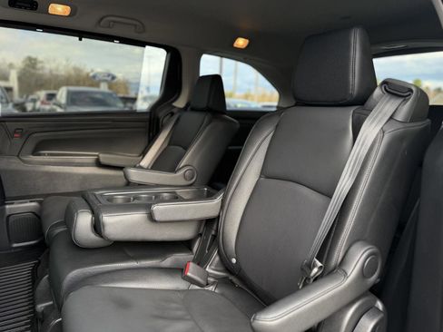 Certified 2026 Honda Odyssey EX-L image 13