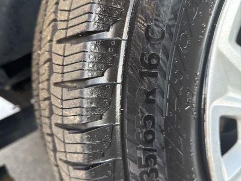 Used 2023 Ford Transit 250 Low Roof w/ Exterior Upgrade Package image 23