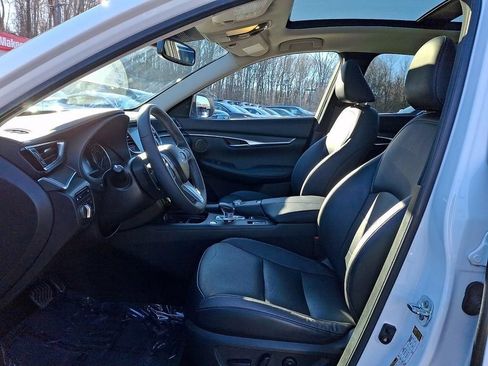 Used 2022 INFINITI QX50 Luxe AWD/4WD image 14