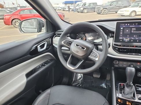 Used 2023 RAM ProMaster 2500 image 6