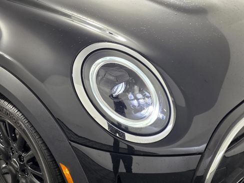 Used 2024 MINI Cooper 2-Door Hardtop image 26