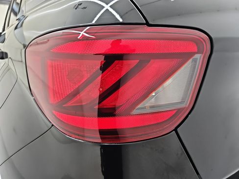 Used 2024 Hyundai Venue SEL FWD image 40