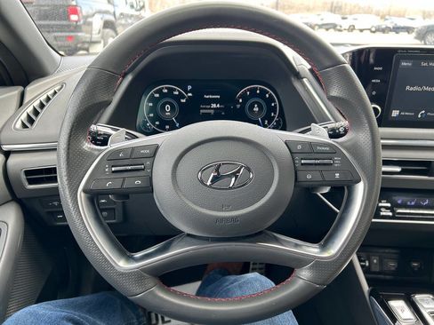 Used 2020 Hyundai Sonata SEL Plus image 11