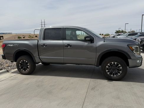 Used 2021 Nissan Titan PRO-4X w/ Pro-4x Convenience Package AWD/4WD image 3
