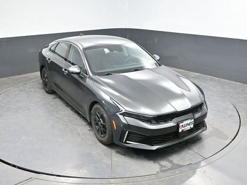 Used 2025 Kia K5 LXS FWD image 33