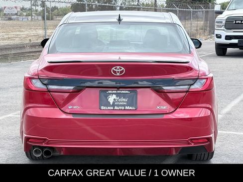 Used 2025 Toyota Camry XSE FWD image 6