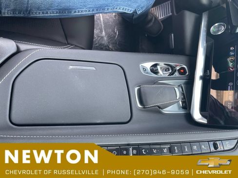 Used 2022 Chevrolet Corvette Stingray Preferred Conv w/ Battery Protection Package RWD image 12