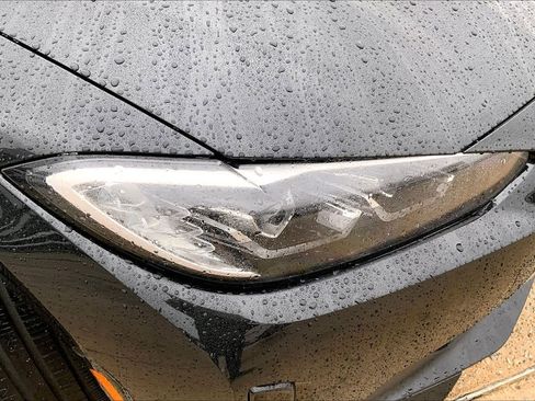 Used 2023 BMW i4 eDrive40 w/ Premium Package image 26