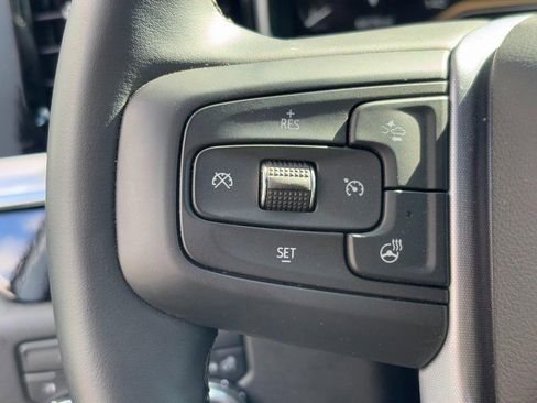 Used 2025 GMC Sierra 2500 SLE w/ SLE Value Package; image 20