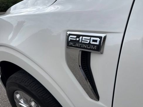Used 2021 Ford F150 Platinum w/ Equipment Group 701A High AWD/4WD image 19