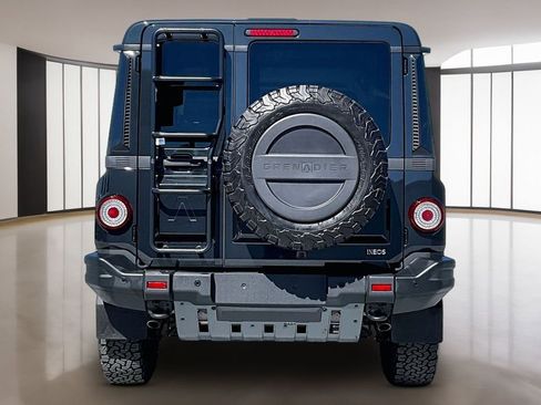 Used 2024 INEOS Grenadier Fieldmaster Edition image 5