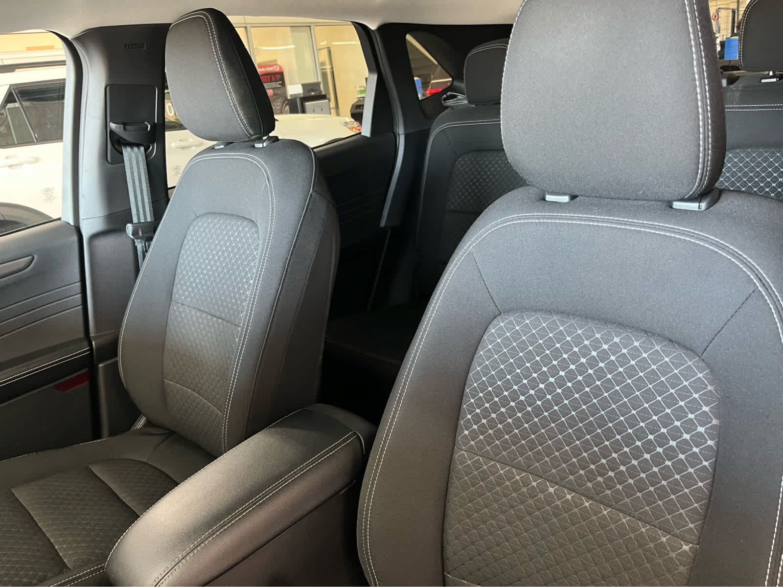 Certified 2023 Ford Escape Active w/ Tech Pack #2 AWD/4WD image 19