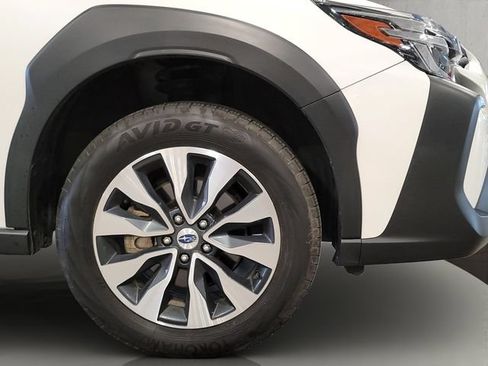 Used 2024 Subaru Outback Touring AWD/4WD image 33
