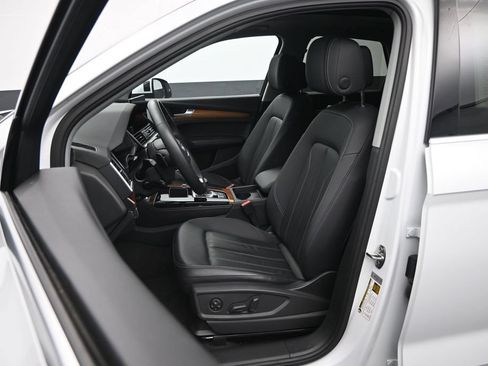 Used 2023 Audi Q5 2.0T Premium Plus AWD/4WD image 19