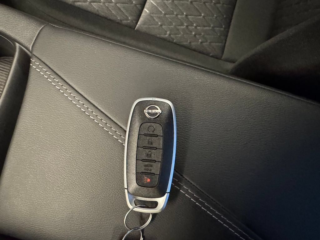Used 2026 Nissan Sentra SV w/ Floor Mat Package FWD image 18