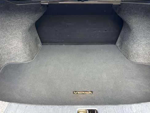 Used 2015 Nissan Versa S Plus FWD image 13