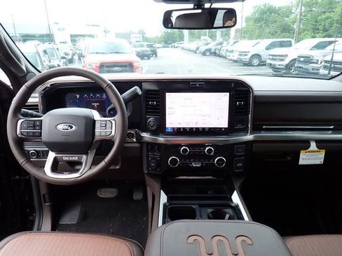 New 2026 Ford F250 King Ranch w/ Chrome Package AWD/4WD image 14