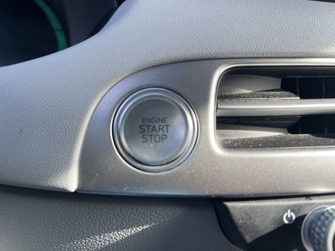 Used 2025 Hyundai Palisade SEL image 20