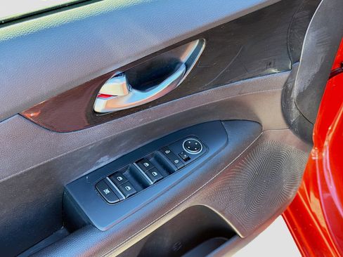 Used 2020 Kia Forte GT-Line image 21