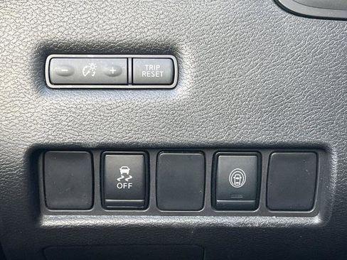 Certified 2024 Nissan Murano SV w/ SV Midnight Edition Package image 12