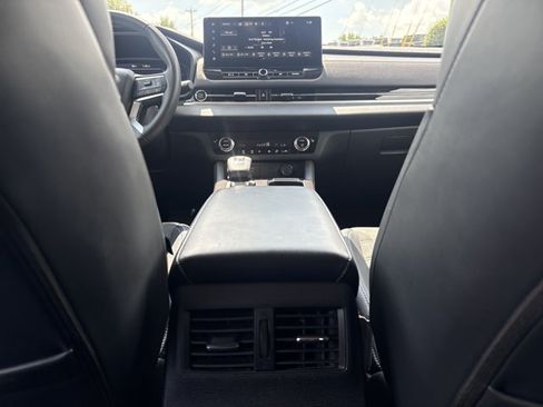 Used 2025 Mitsubishi Outlander SE FWD image 22