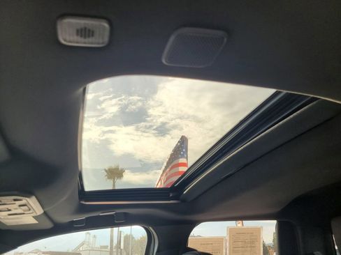 Used 2025 Toyota Tacoma TRD Off-Road w/ TRD Off Road Upgrade Package image 17