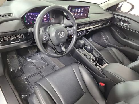Used 2024 Honda Accord EX-L image 18
